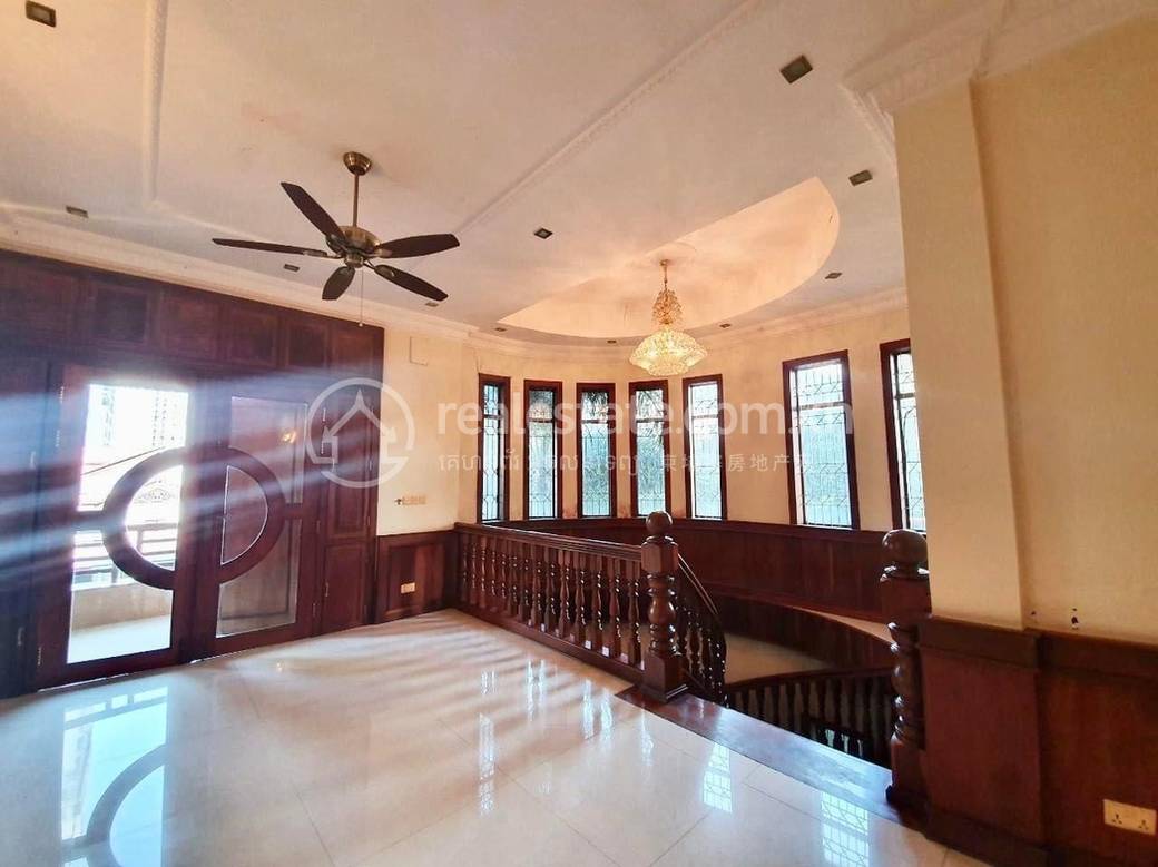 Villa For Rent in BKK 1, Boeng Keng Kang, Phnom Penh