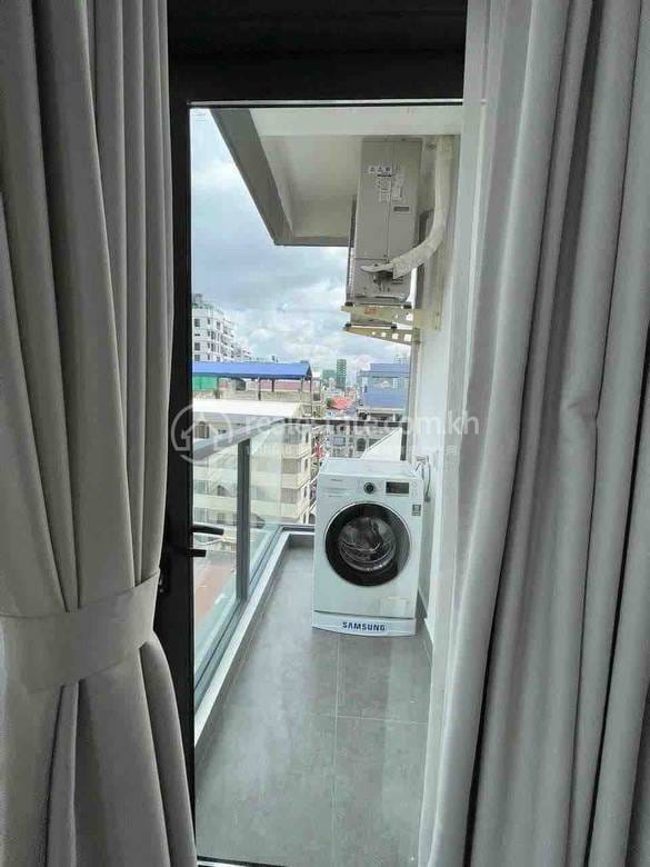 Apartment For Rent in Tonle Bassac, Chamkarmon, Phnom Penh