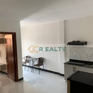 ទឹកថ្លា, សែនសុខ, ភ្នំពេញ