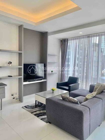 Apartment For Rent with 1 Parking Space