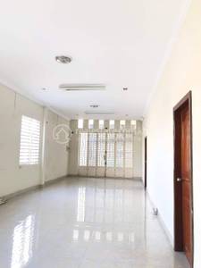 residential Shophouse for sale & rent in Chaom Chau 2 ID 220003