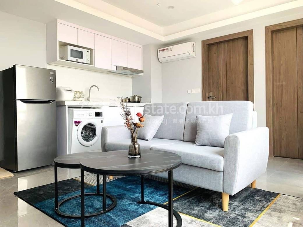 Apartment For Rent with 1 Parking Space
