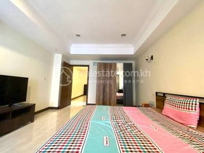 $400 Condo
