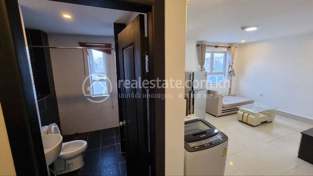 Chamkarmon Apartment For Rent in Toul Tum Poung 1 Chamkarmon $300