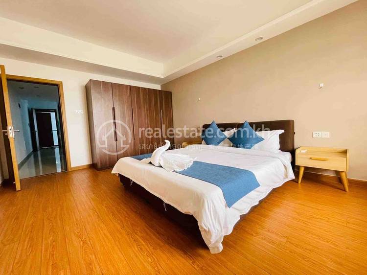 Condo Na wynajem w Tonle Bassac, Chamkarmon, Phnom Penh