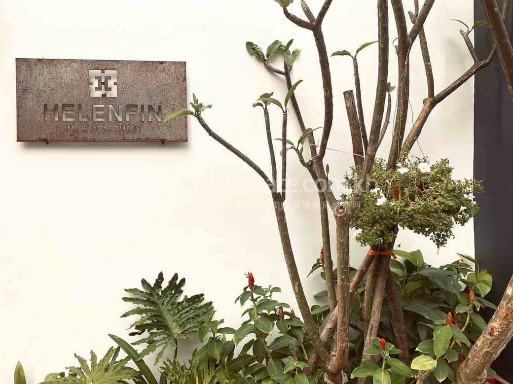 Apartment For Rent with 1 Parking Space