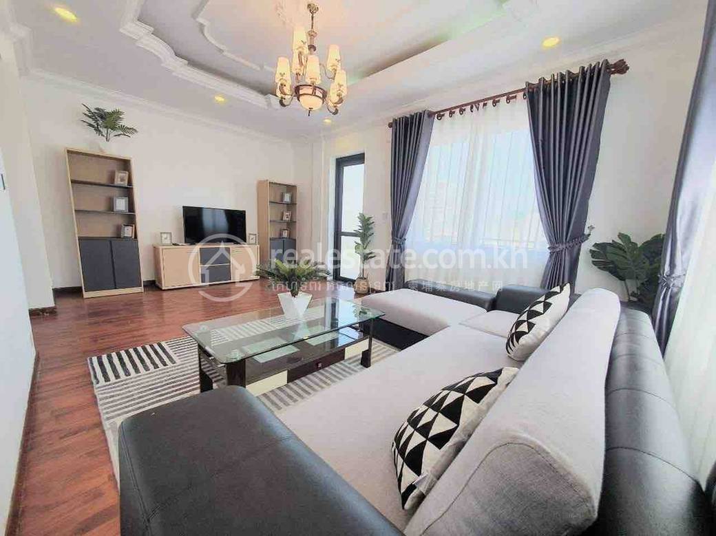 $1,200 Flat
