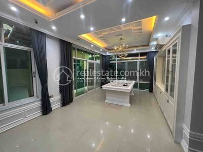 , Tonle Bassac, Chamkarmon, Phnom Penh