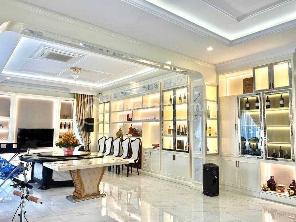 Chbar Ampov别墅出租，位于NirouthChbar Ampov，价格$5,500