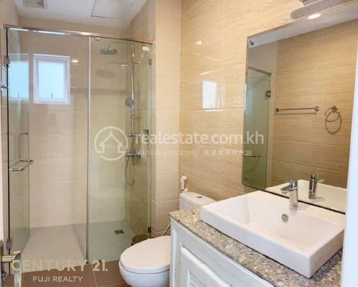 Apartment For Rent in Chamkarmon $550