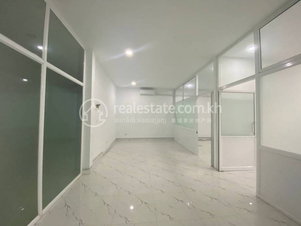 Siem Reap Kanceláře K pronájmu in Svay Dankum Siem Reap $180