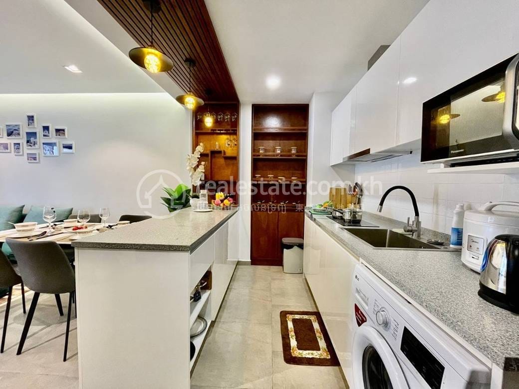 Urban Village Phase 1 | Furnished Condo For Rent