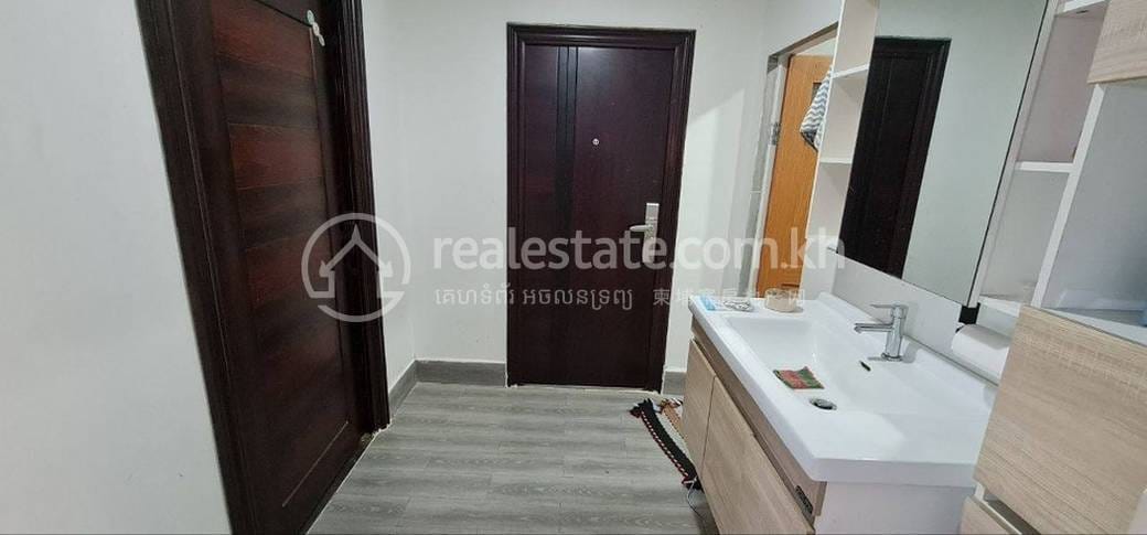 Tuol Sangke Villa For Rent in Tuol Sangke