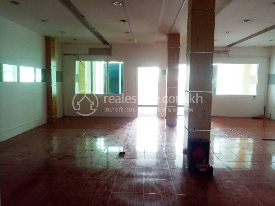 Toul Kork Budova K pronájmu in Boeung Kak 2 Toul Kork $7,800