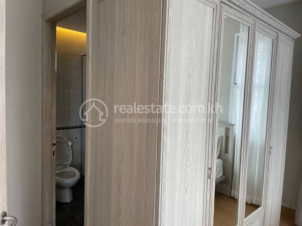 Chamkarmon Condo For Rent in Chamkarmon