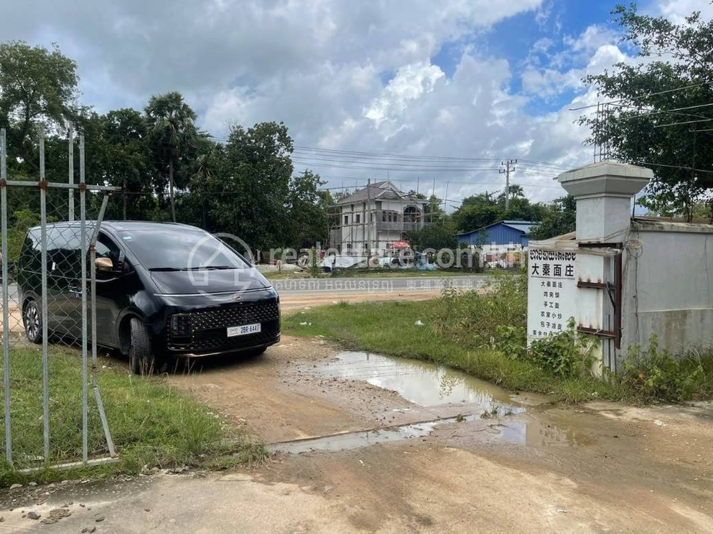 Svay Rieng House and lot For Sale in Svay Rieng