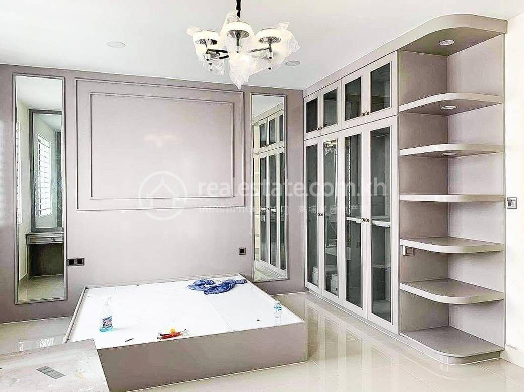 Meanchey别墅出售，价格$520,000