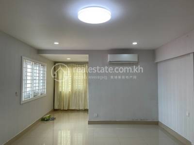   , ចតុមុខ, ដូនពេញ, ភ្នំពេញ