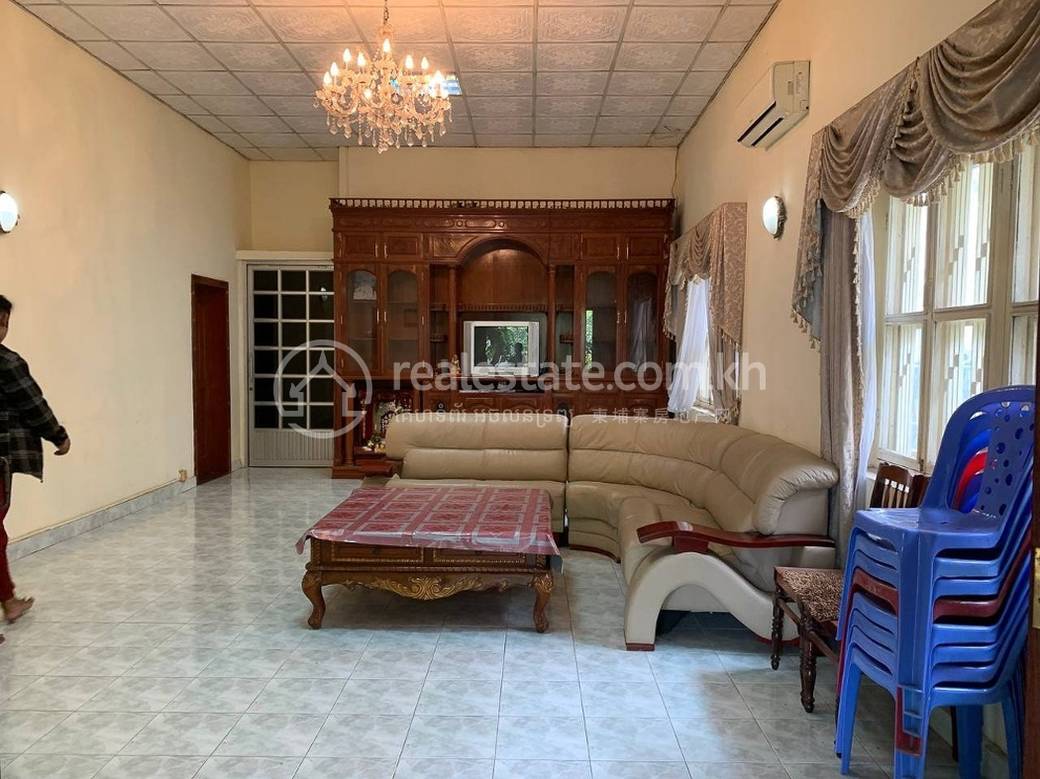 Chamkarmon Chamkarmon에 있는 House and lot 임대