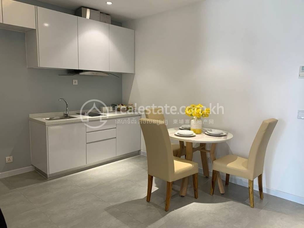 Tonle Bassac Apartment For Rent in Tonle Bassac