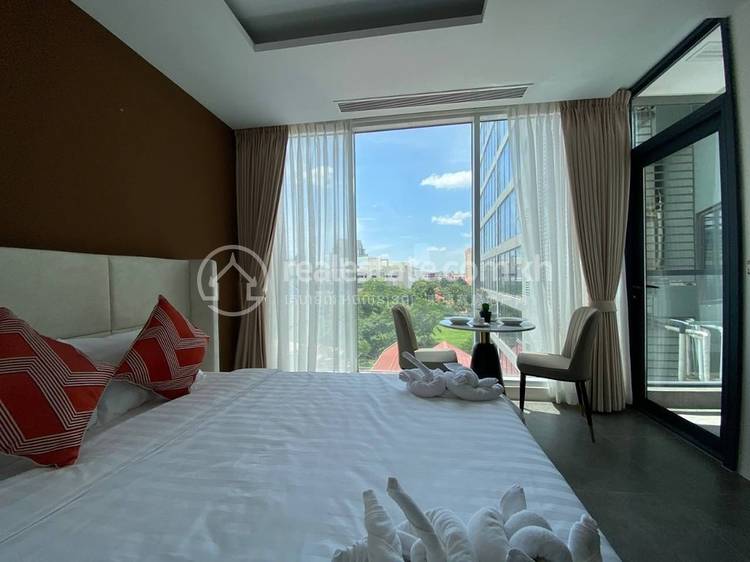 residential Condo for rent in Tonle Bassac ID 221229 1