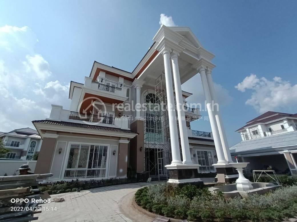 Chbar Ampov Vila Na prodej in Nirouth Chbar Ampov $5,700,000