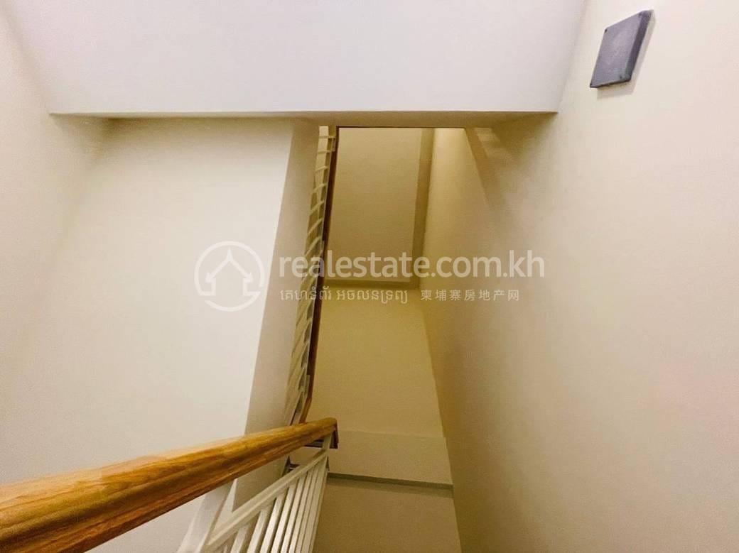 $1,000 店屋