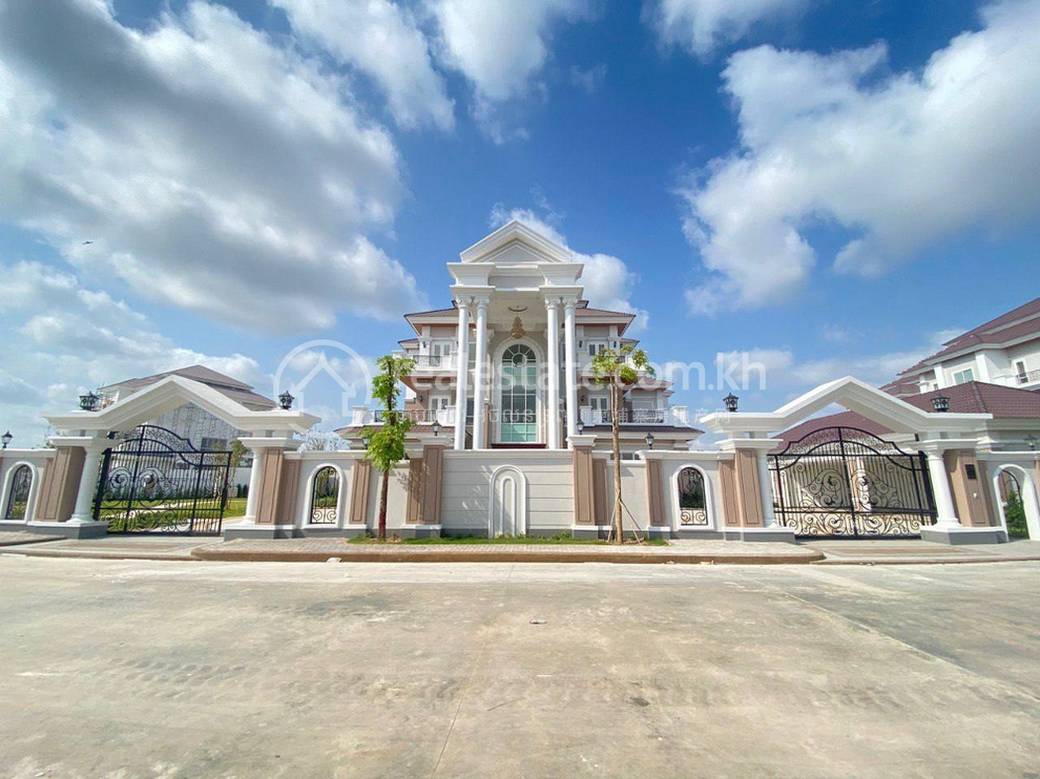 Вилла Для Продажи in Chbar Ampov $5,700,000