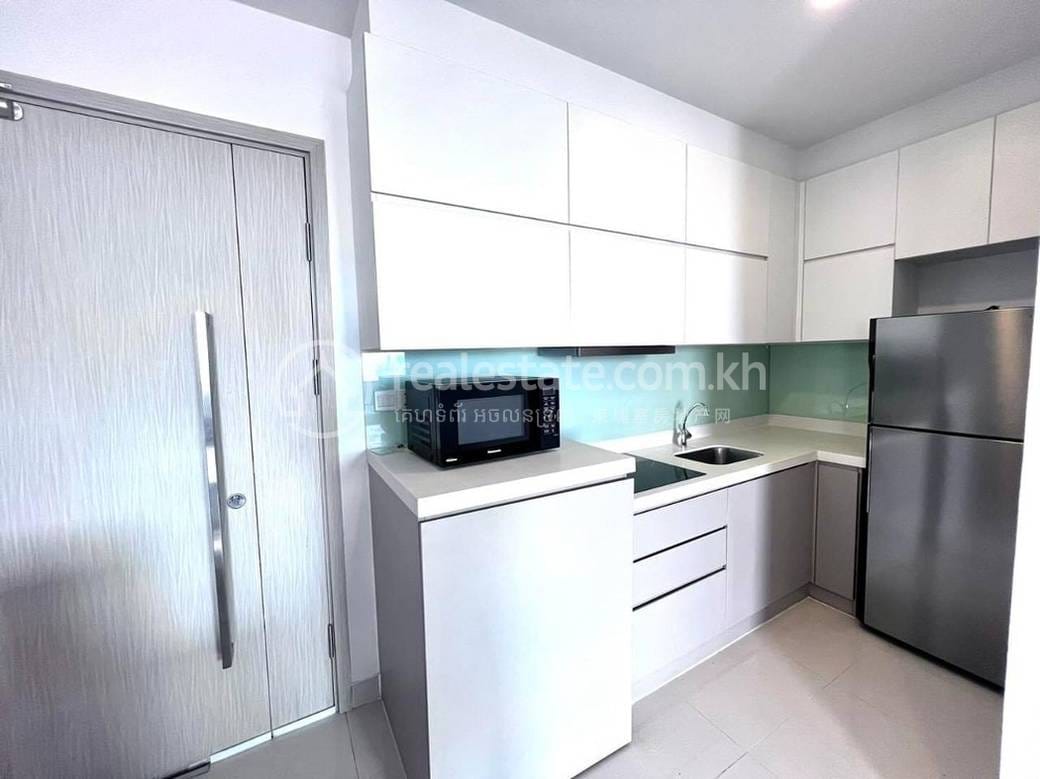 The Bridge | Condo For Sale in Chamkarmon $158,000