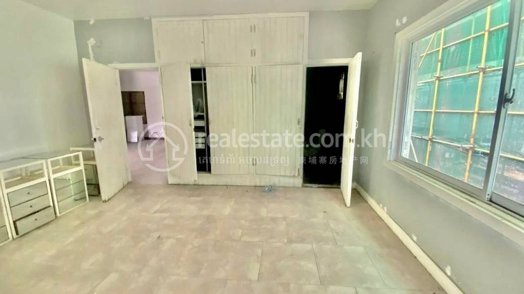 Shophouse For Rent in Boeng Keng Kang $3,800