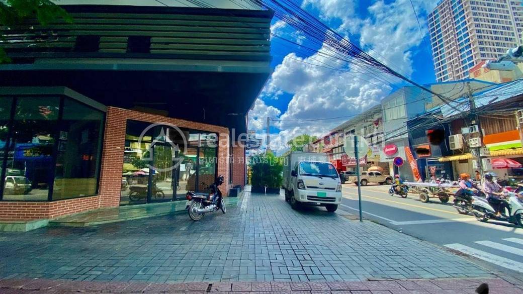 Daun Penhの店舗付住宅賃貸物件 $6,000