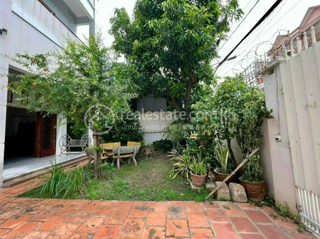 Willa Na wynajem w Boeng Keng Kang $2,500