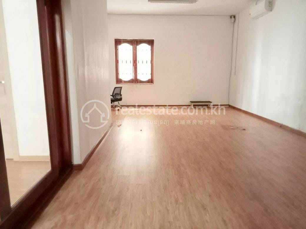 Daun Penh House and lot K pronájmu in Daun Penh
