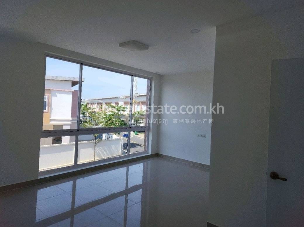 96 sqm Land Size House and lot Для Продажи
