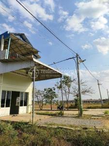 Anlong Vil, Sangkae, Battambang
