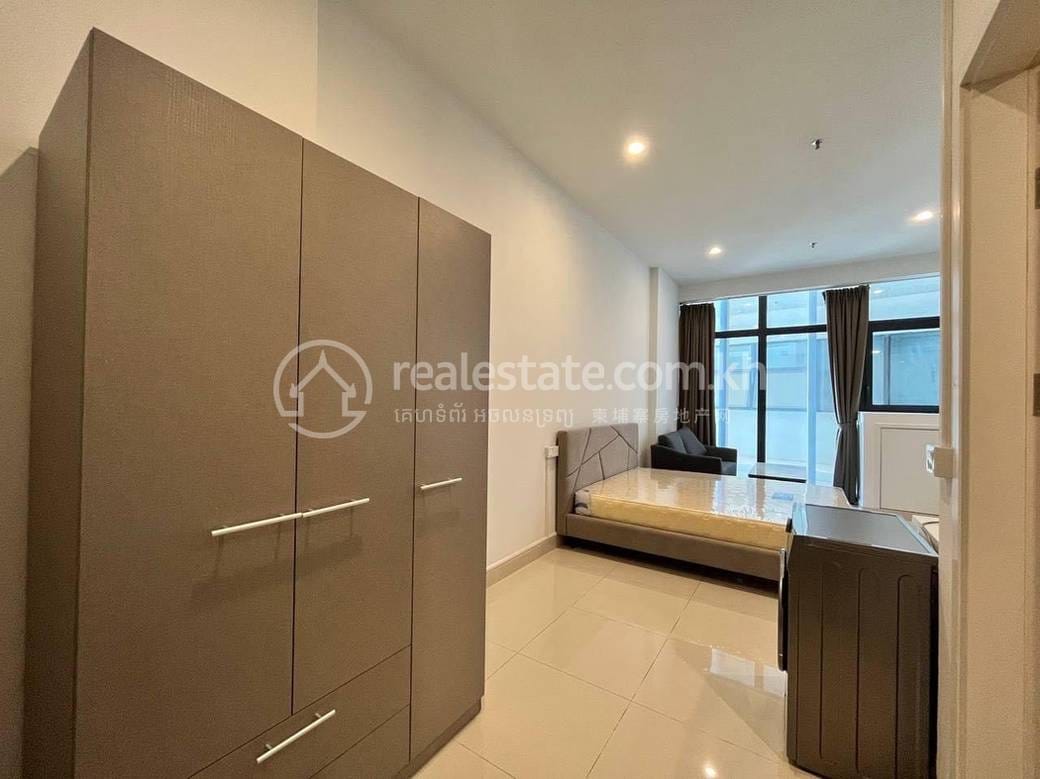 Tonle Bassac Condo For Rent in Tonle Bassac