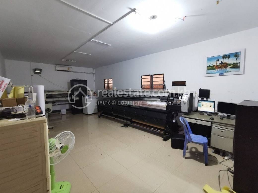 Chbar Ampov คลังสินค้า สำหรับขาย ใน Chbar Ampov