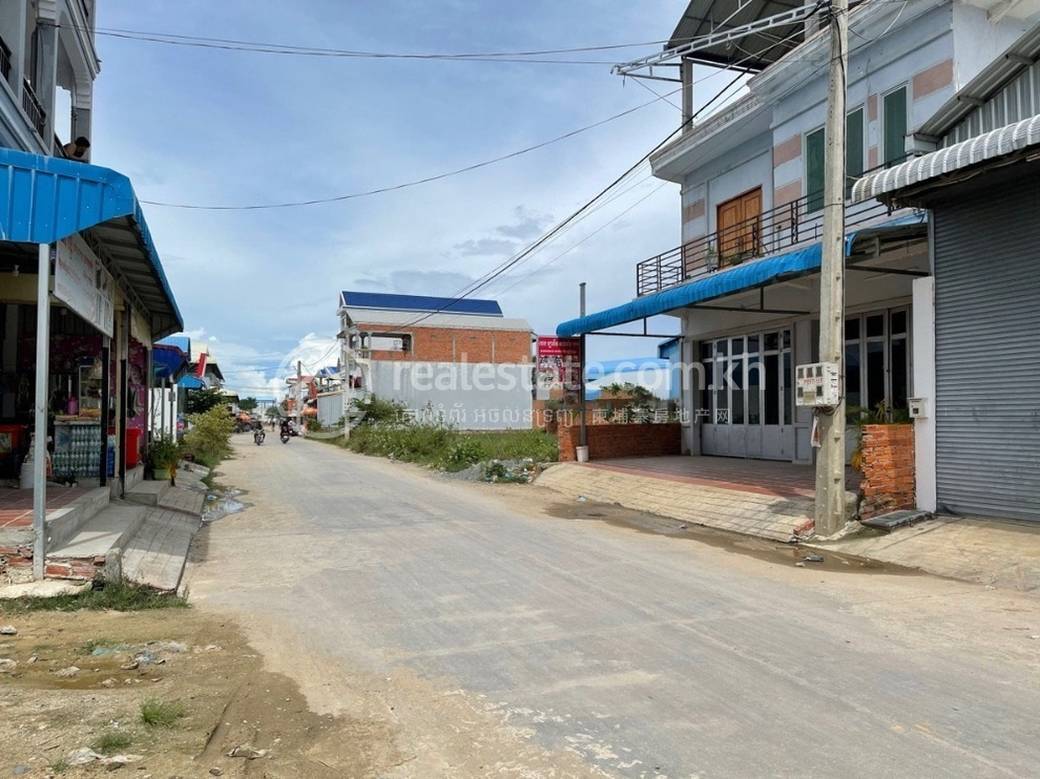 Entrepôt À vendre de 195 m² de terrain pour $83,500