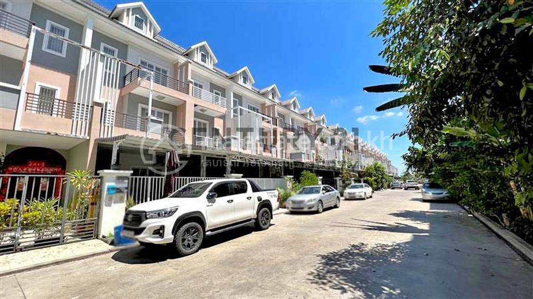 Sen Sok别墅出售，价格$239,900