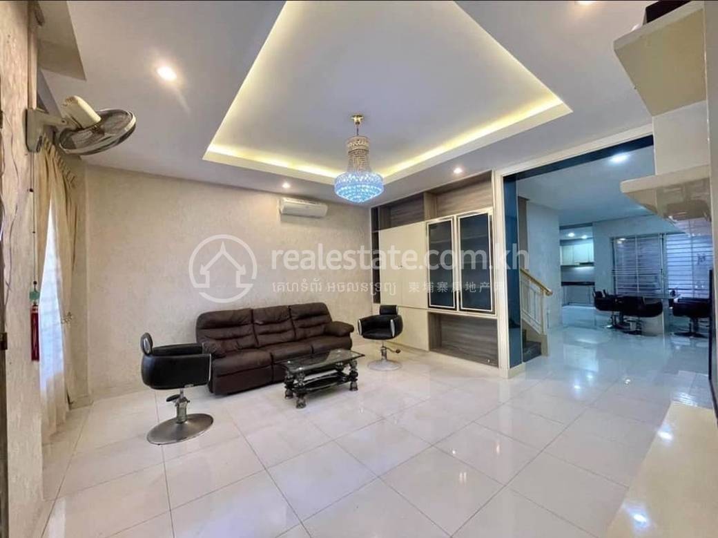 Chbar Ampov IHouse and lot出租，位于Chbar Ampov I