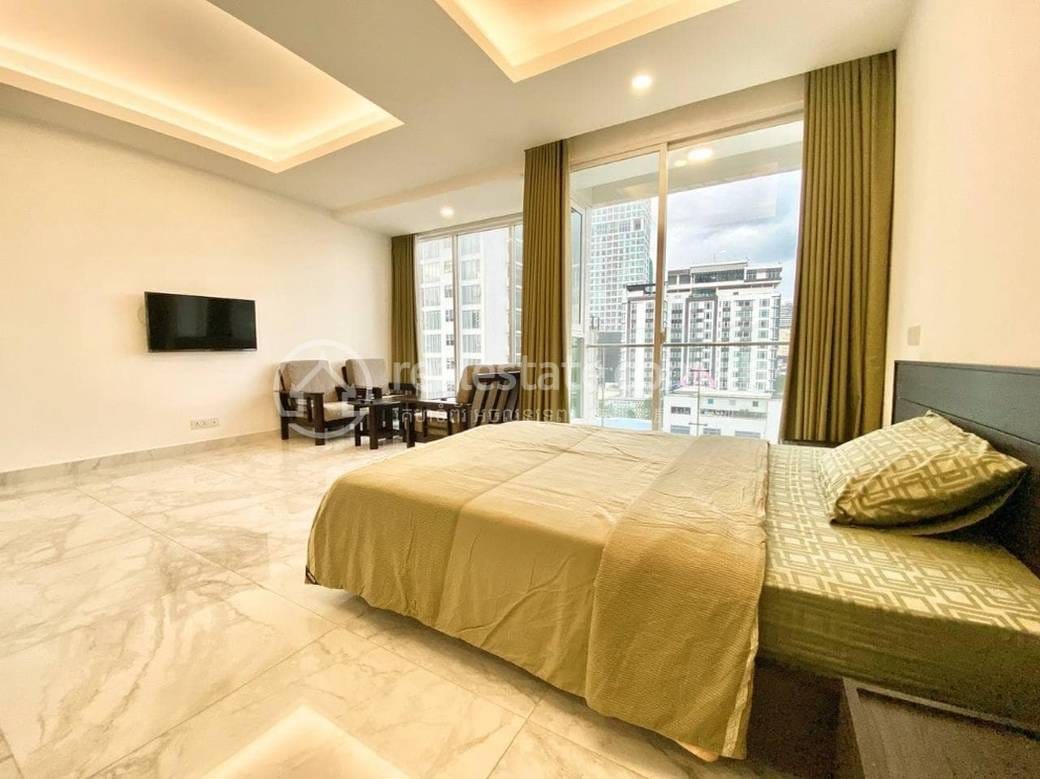 Tonle Bassac Apartment For Rent in Tonle Bassac