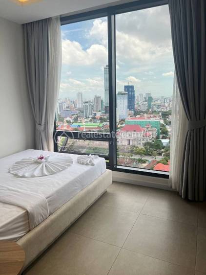 Apartment For Rent in Tonle Bassac, Chamkarmon, Phnom Penh