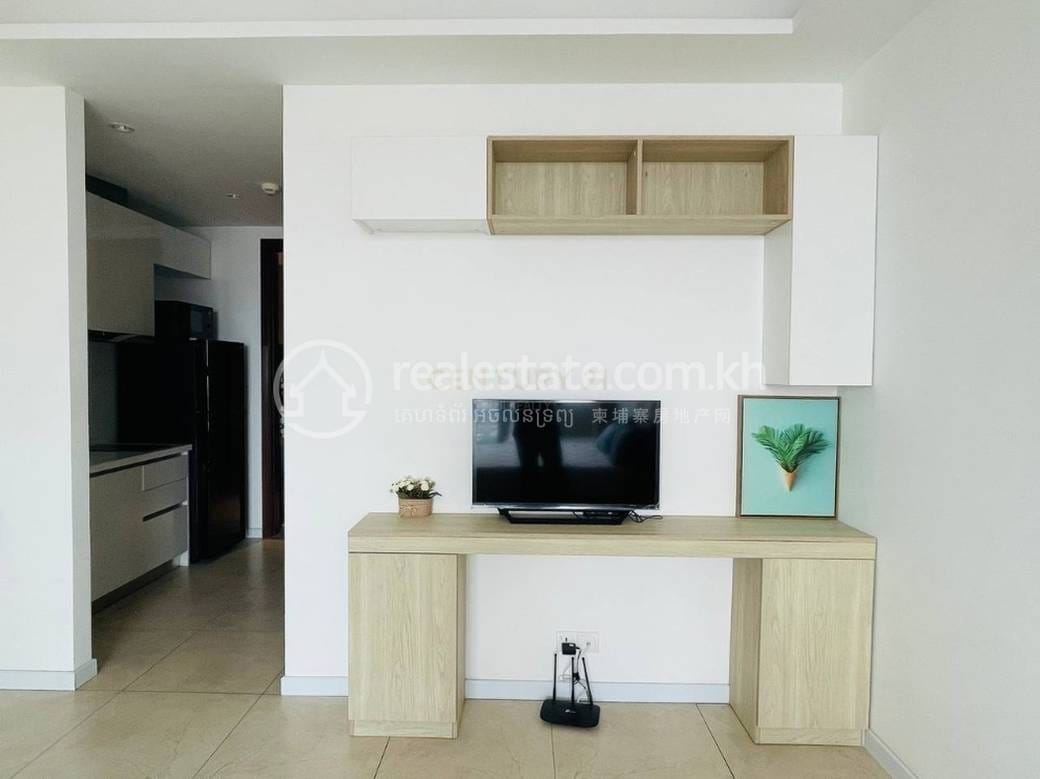 Apartment For Rent in Tonle Bassac, Chamkarmon, Phnom Penh
