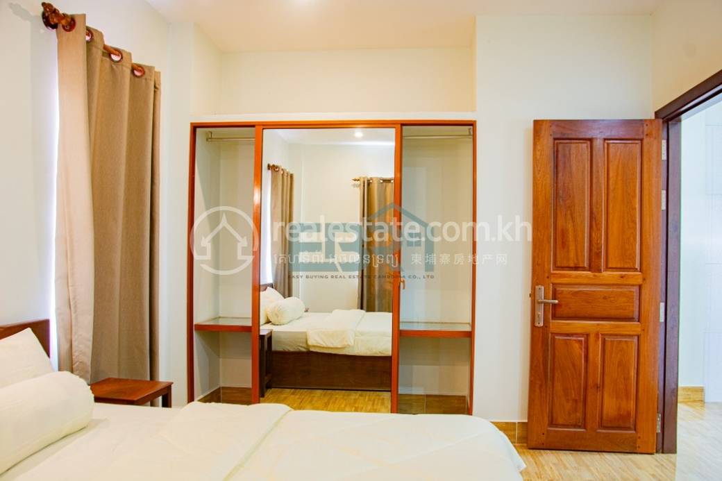 Apartment For Rent with 1 Parking Space