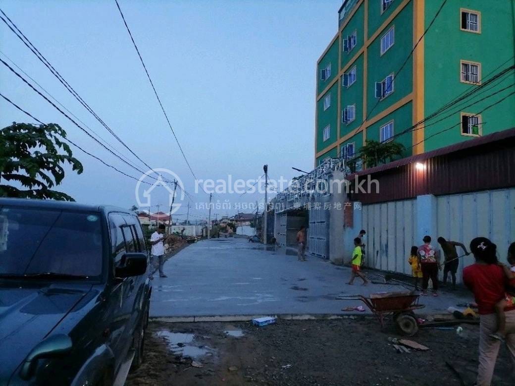 Entrepôt À vendre à Sen Sok $140,000