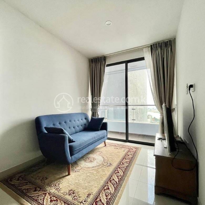 Chamkarmon Condo For Rent in Chamkarmon