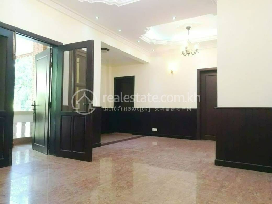 Villa For Rent in Toul Kork $2,800