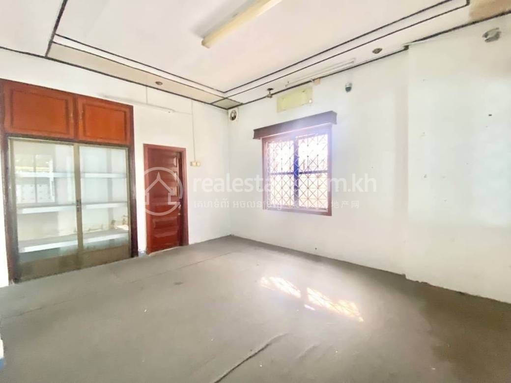 Furnished Villa For Rent