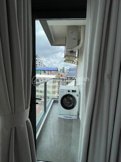 Tonle Bassac Apartment For Rent in Tonle Bassac