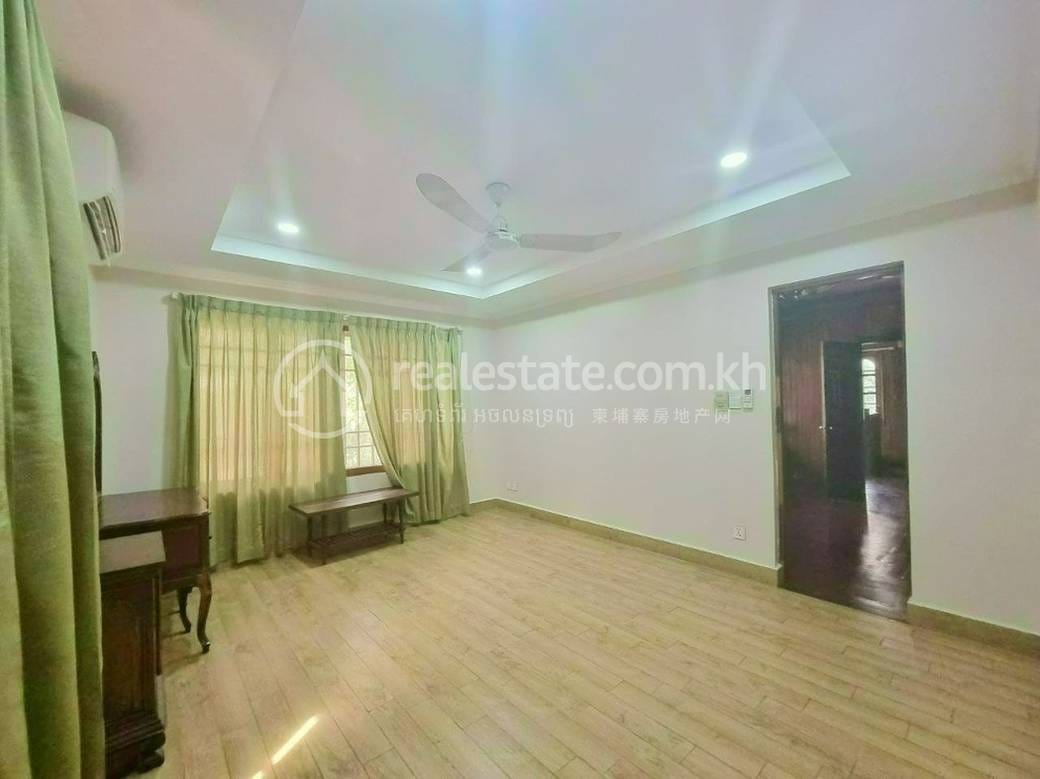 Villa For Rent in Toul Kork $2,200